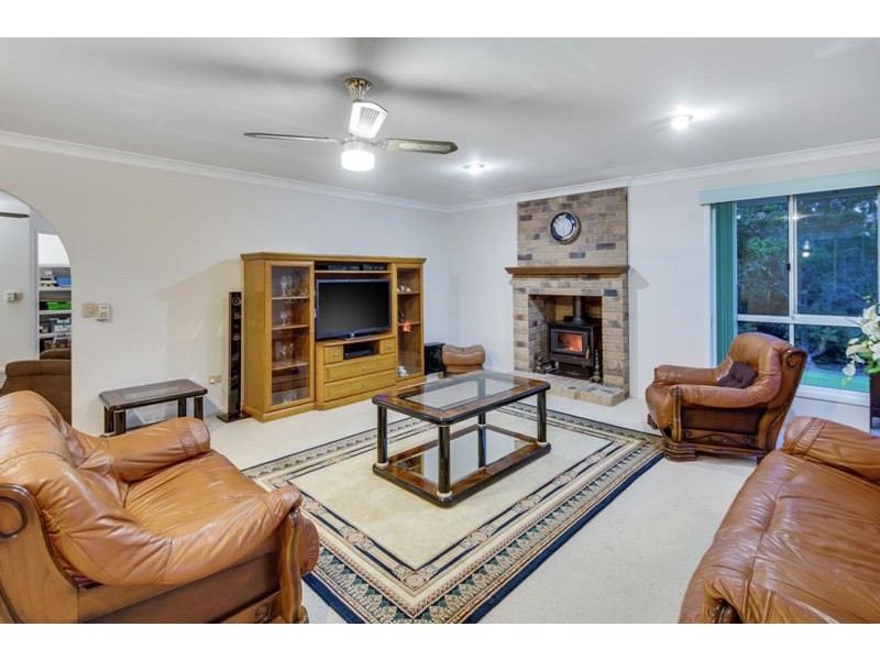 21 Tipuana Drive, Capalaba QLD 4157