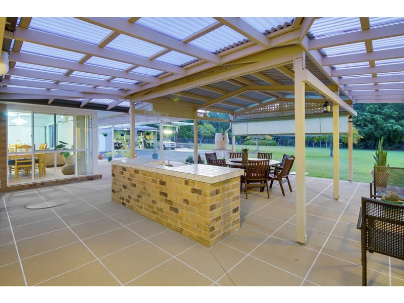 21 Tipuana Drive, Capalaba QLD 4157