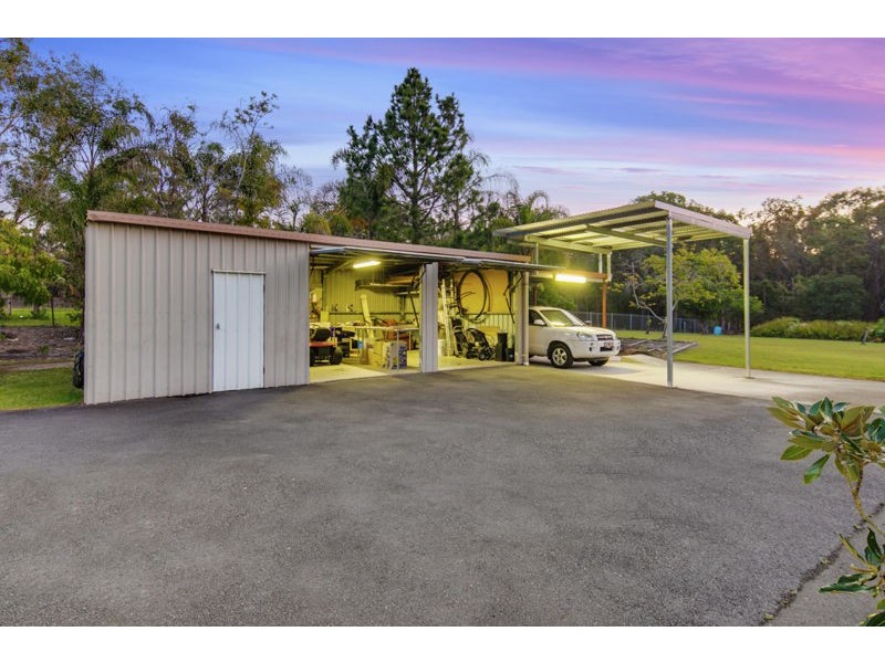 21 Tipuana Drive, Capalaba QLD 4157