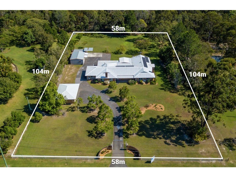 21 Tipuana Drive, Capalaba QLD 4157