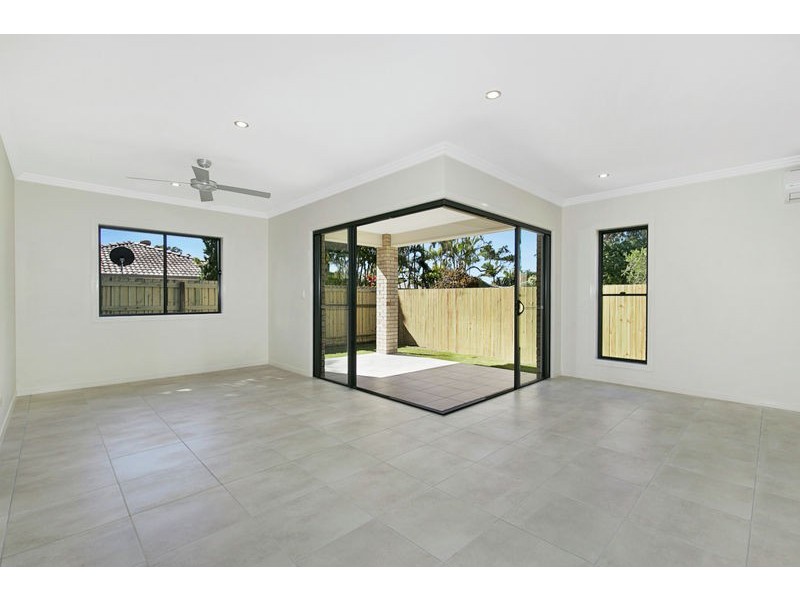 114 Main Street, Redland Bay QLD 4165