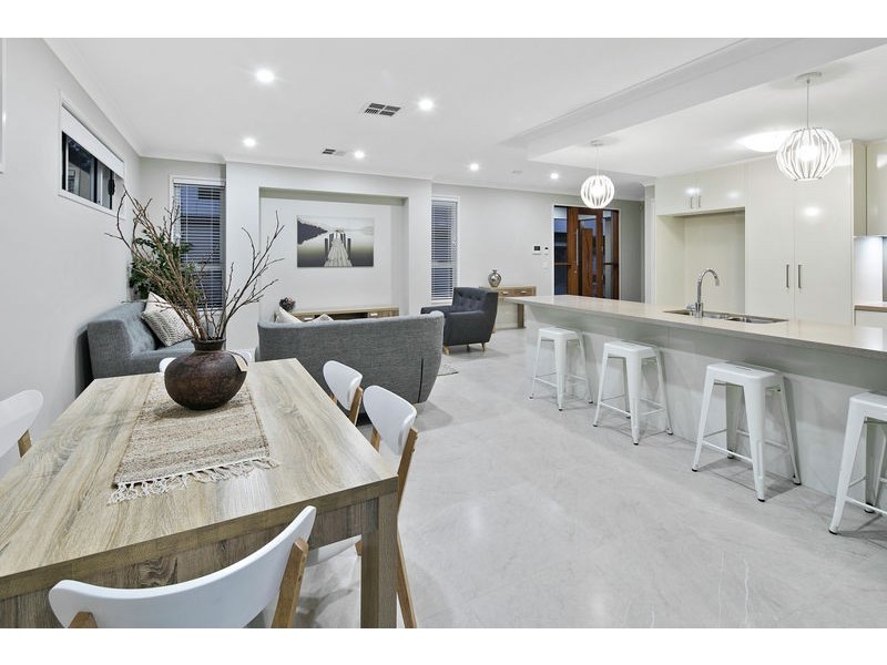 100 Sturgeon Street, Ormiston QLD 4160