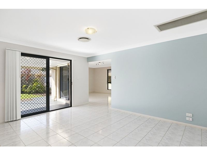 9 Truscot Place, Thornlands QLD 4164