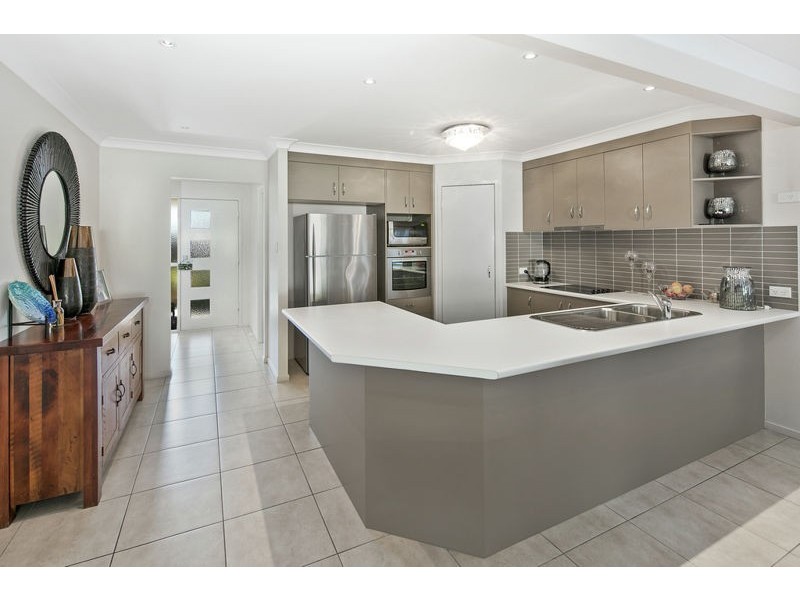 34 Janelle Court, Wellington Point QLD 4160
