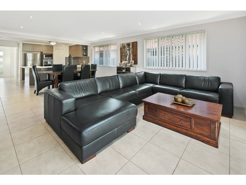 34 Janelle Court, Wellington Point QLD 4160