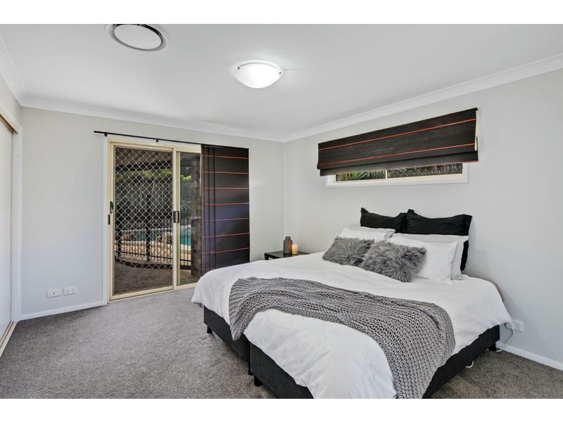 2 Harrogate Terrace, Birkdale QLD 4159