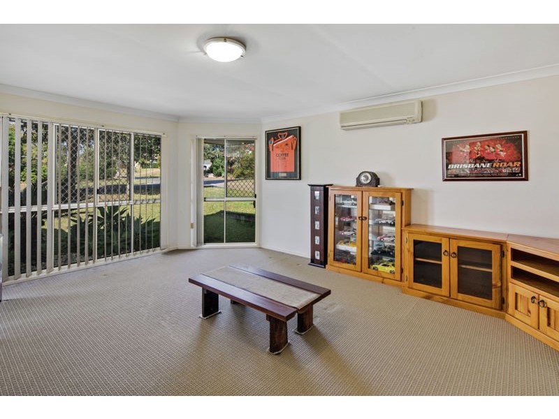 10 Almond Avenue, Birkdale QLD 4159