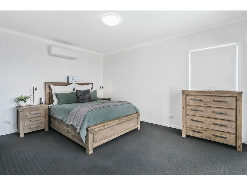 50 Capella Drive, Redland Bay QLD 4165