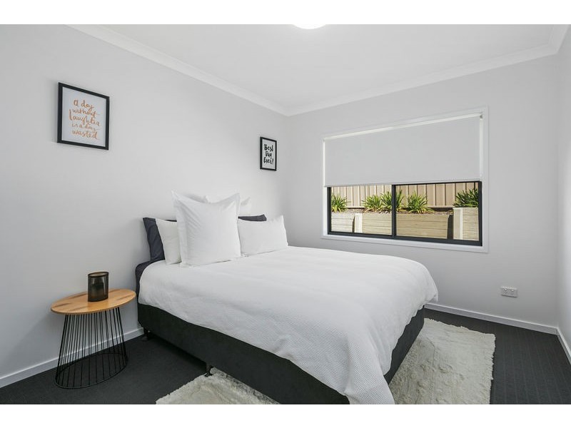 50 Capella Drive, Redland Bay QLD 4165