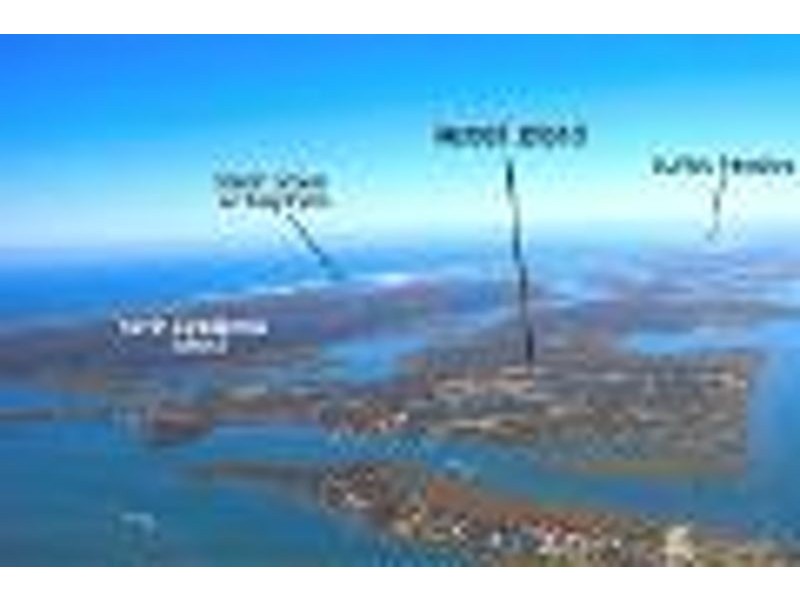 10 Guthrie Street, Russell Island QLD 4184