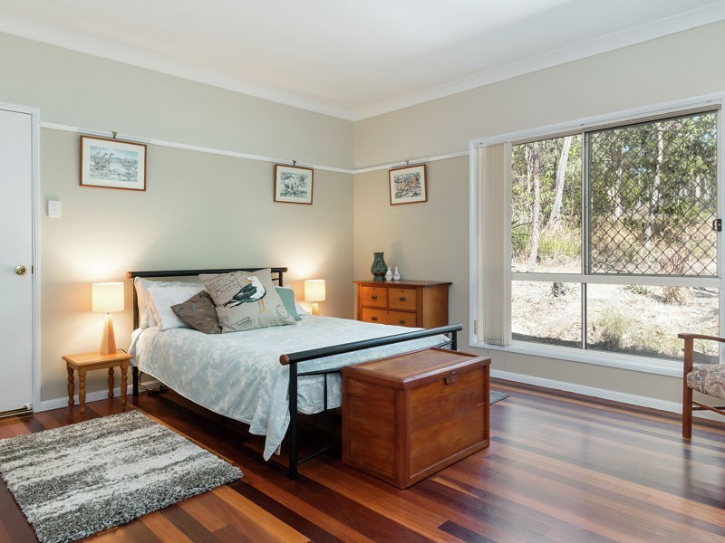 108 Winston Rd, Sheldon QLD 4157