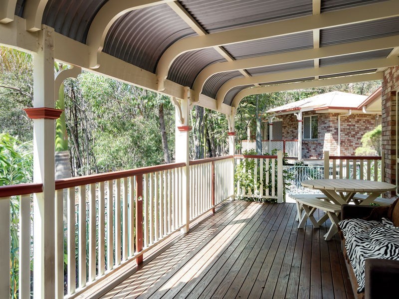 108 Winston Rd, Sheldon QLD 4157