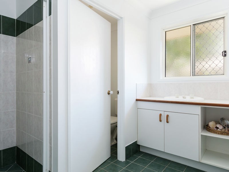 108 Winston Rd, Sheldon QLD 4157