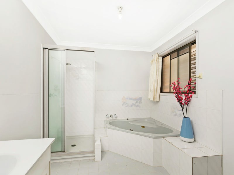 8 Satinash Court, Capalaba QLD 4157