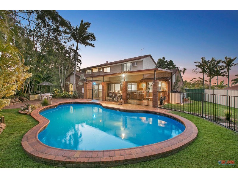 4 Persimmon Court, Capalaba QLD 4157