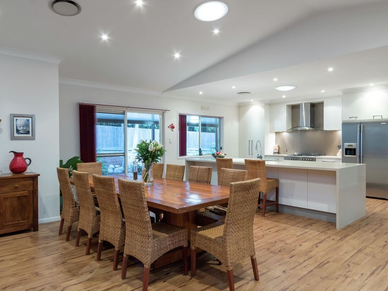 150 Henderson Rd, Sheldon QLD 4157