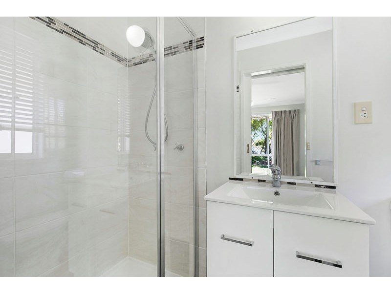 15 Finnegan Court, Birkdale QLD 4159