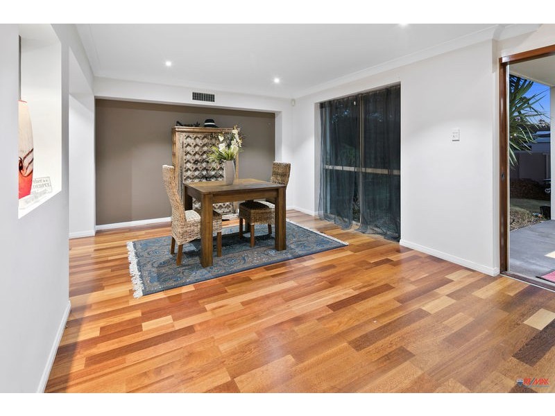 11 Agnes Street, Birkdale QLD 4159