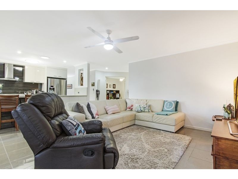 32 Hanover Drive, Alexandra Hills QLD 4161