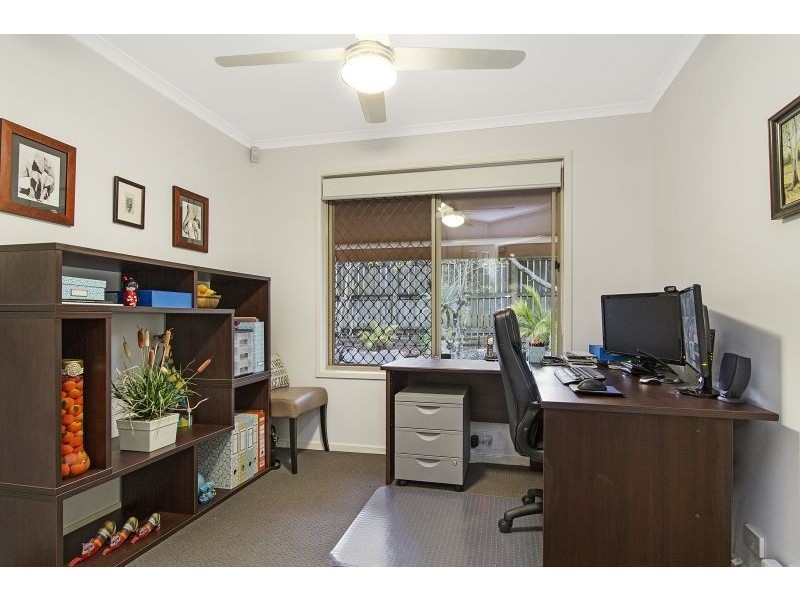 32 Hanover Drive, Alexandra Hills QLD 4161