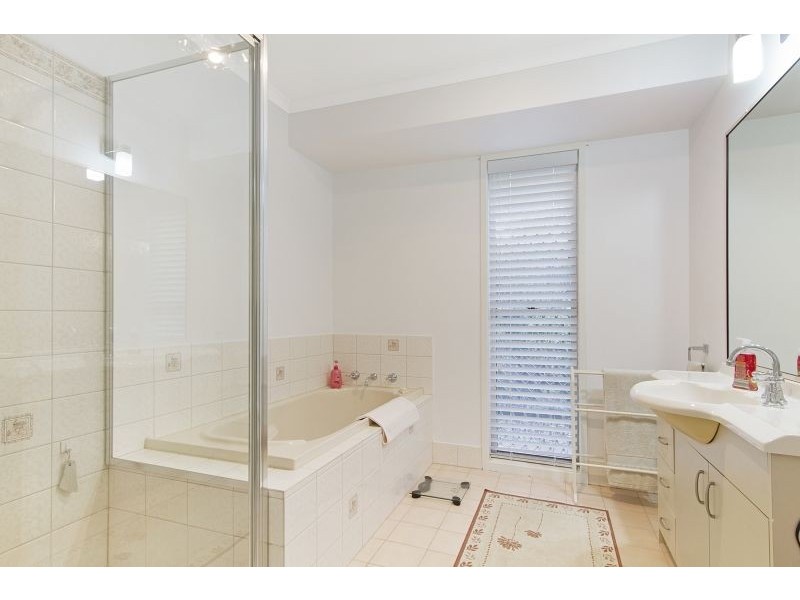 32 Hanover Drive, Alexandra Hills QLD 4161