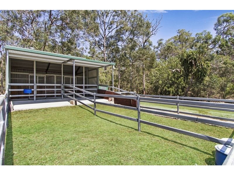 163-165 Avalon Road, Sheldon QLD 4157