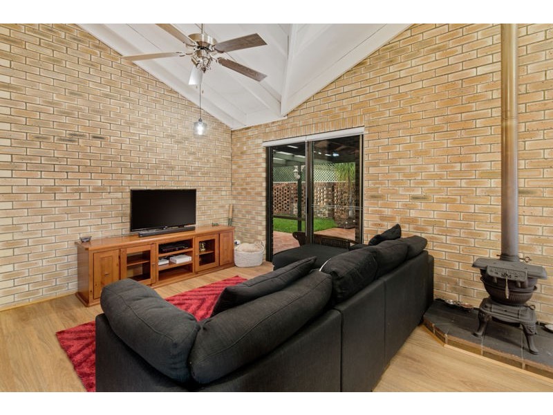 9 Leyton Street, Birkdale QLD 4159