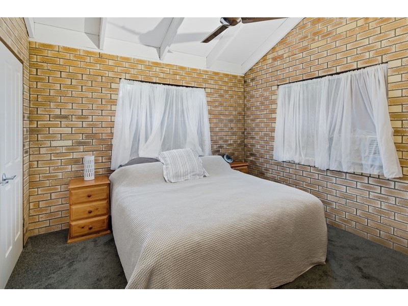 9 Leyton Street, Birkdale QLD 4159