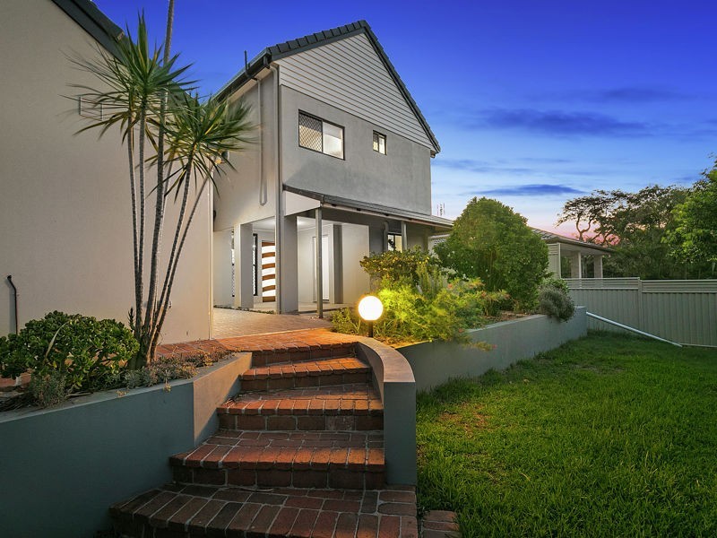 6A CULZEAN STREET, Mansfield QLD 4122