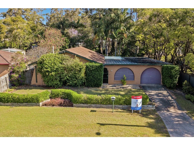 13 Sandpiper Street, Wellington Point QLD 4160