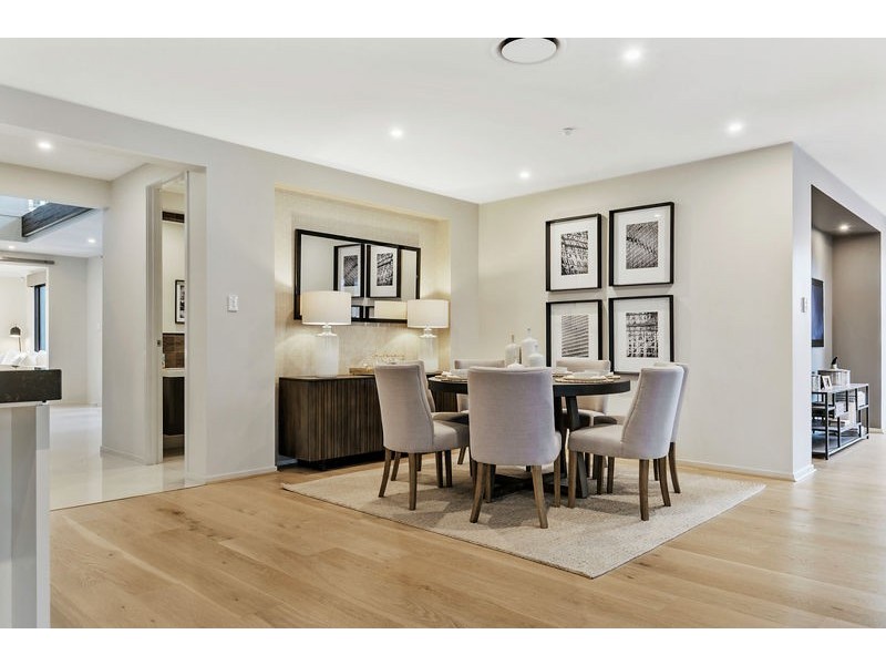 8 Seawater Street, Thornlands QLD 4164