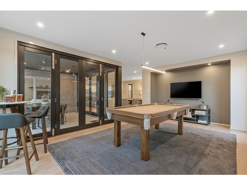 8 Seawater Street, Thornlands QLD 4164