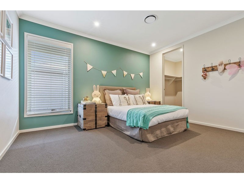 8 Seawater Street, Thornlands QLD 4164