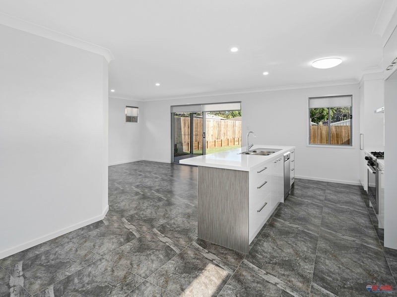 25 Sandpiper Street, Wellington Point QLD 4160