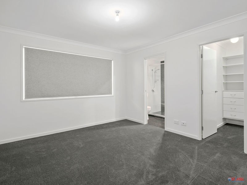 25 Sandpiper Street, Wellington Point QLD 4160