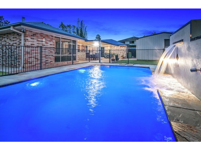 74A Bunker Road, Victoria Point QLD 4165