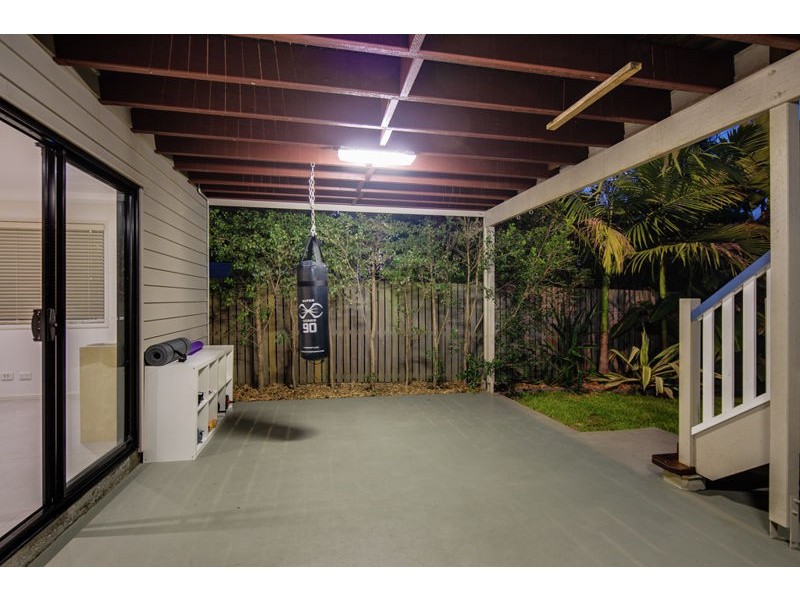 182 Milsom St, Norman Park QLD 4170