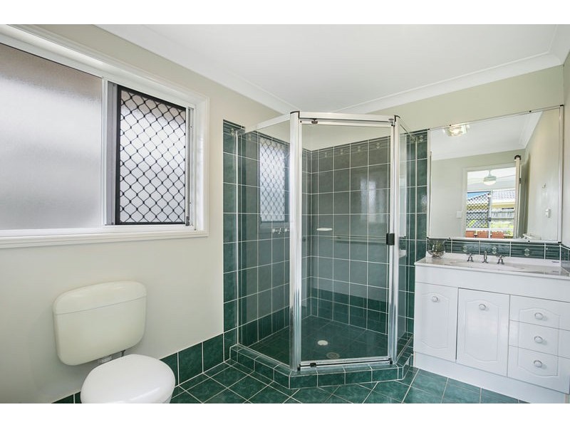 14 Ridgevale Street, Victoria Point QLD 4165