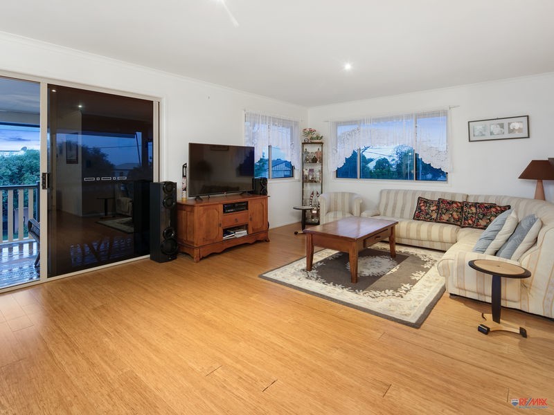 8 Apsley Street, Wellington Point QLD 4160