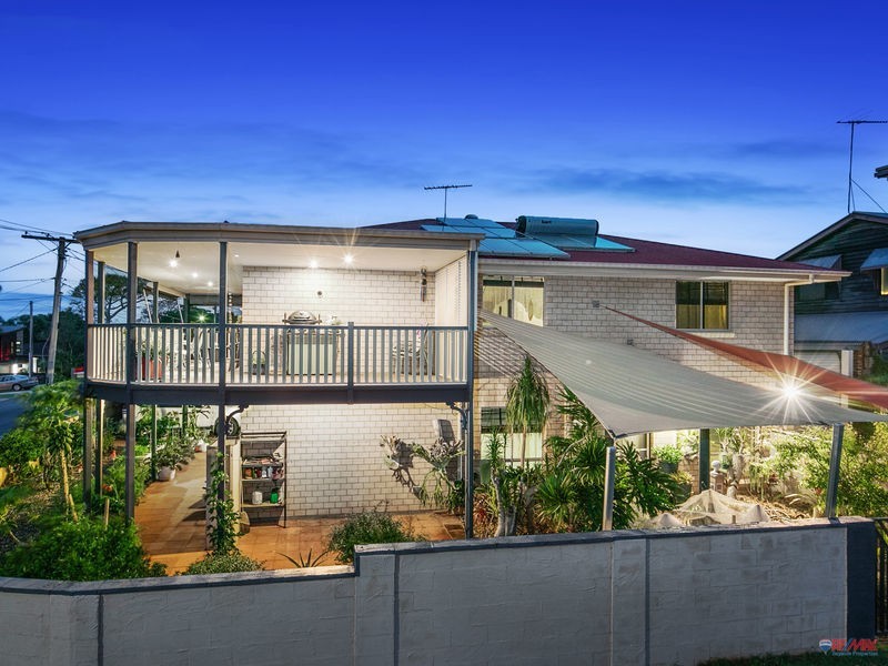 8 Apsley Street, Wellington Point QLD 4160