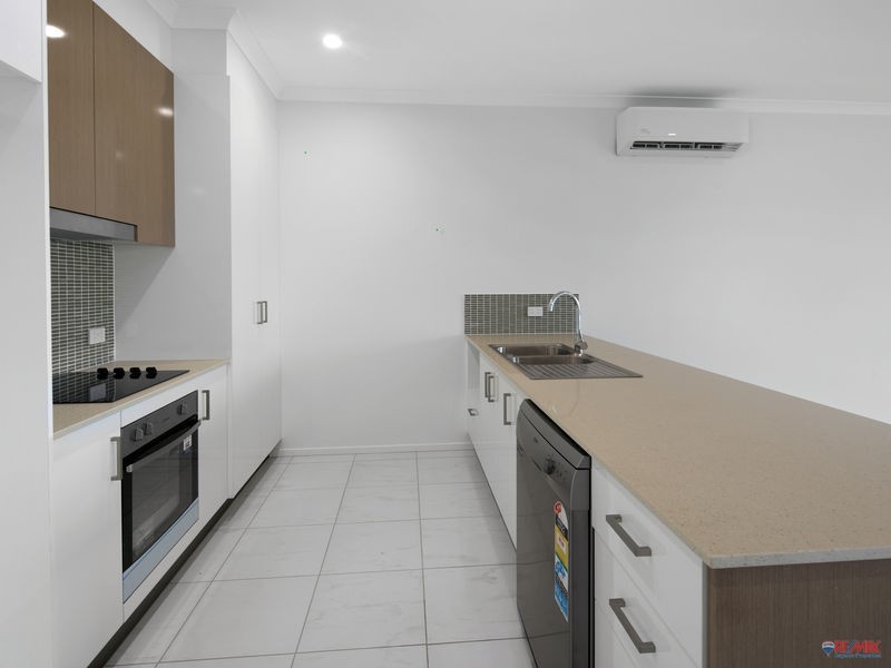 Unit 2 291 Main Road, Wellington Point QLD 4160