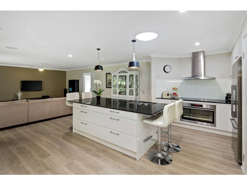 18 Serina Street, Capalaba QLD 4157