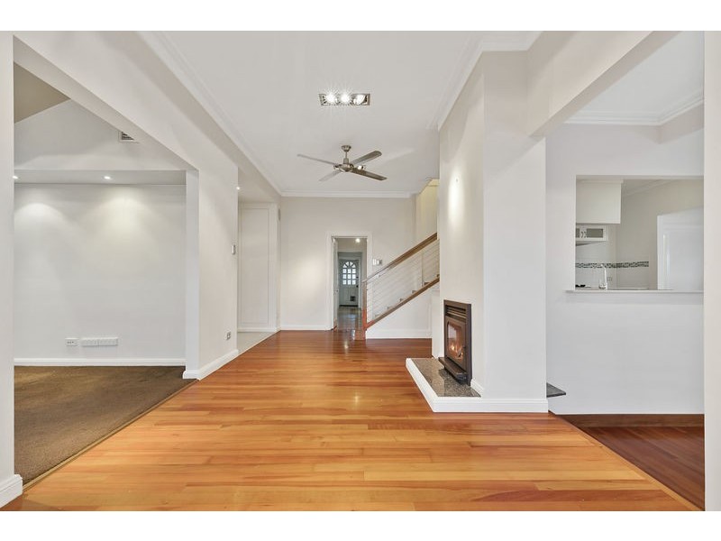 309 Esplanade, Redland Bay QLD 4165