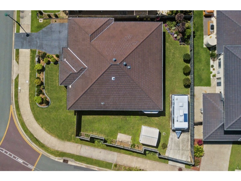 52 Whipbird Cct, Victoria Point QLD 4165