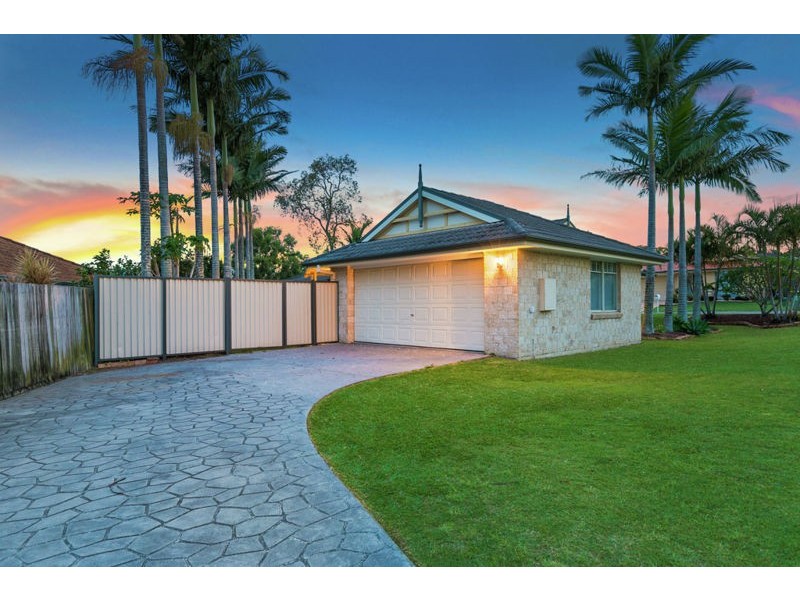 12 Greenwich Court, Alexandra Hills QLD 4161