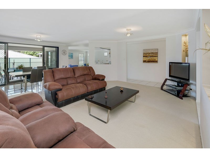 3 Discovery Place, Wellington Point QLD 4160