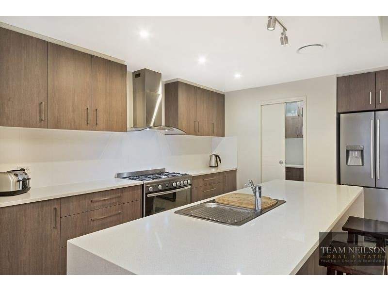 41 Compass Court, Raby Bay QLD 4163