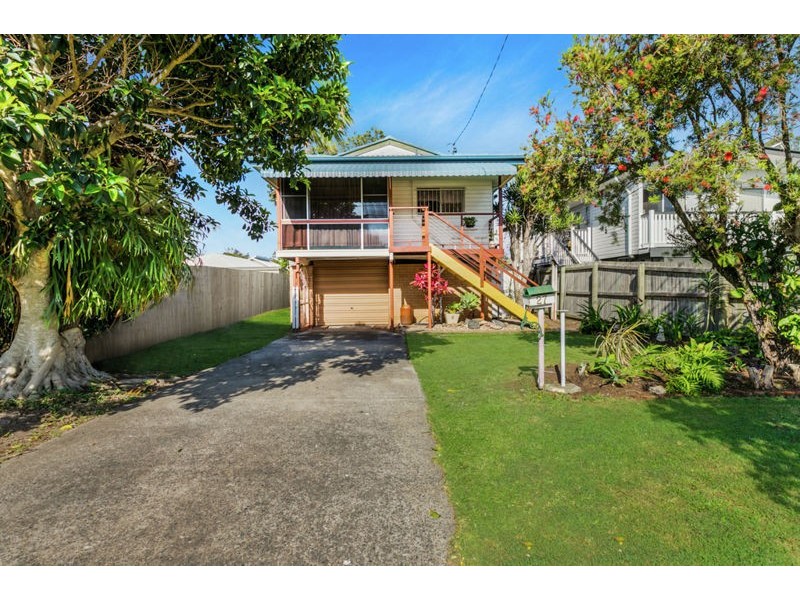 27 Cavell Street, Birkdale QLD 4159