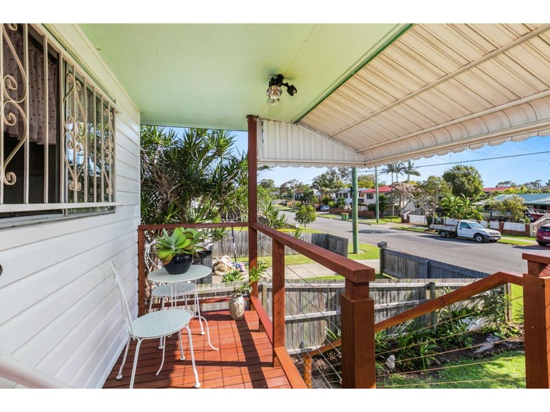 27 Cavell Street, Birkdale QLD 4159