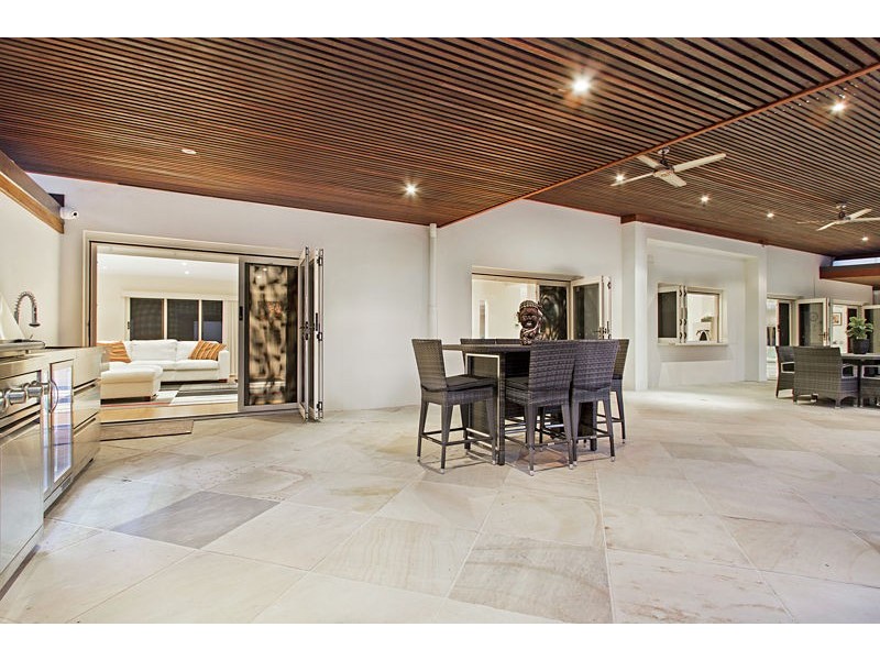 2591 Old Cleveland Road, Chandler QLD 4155